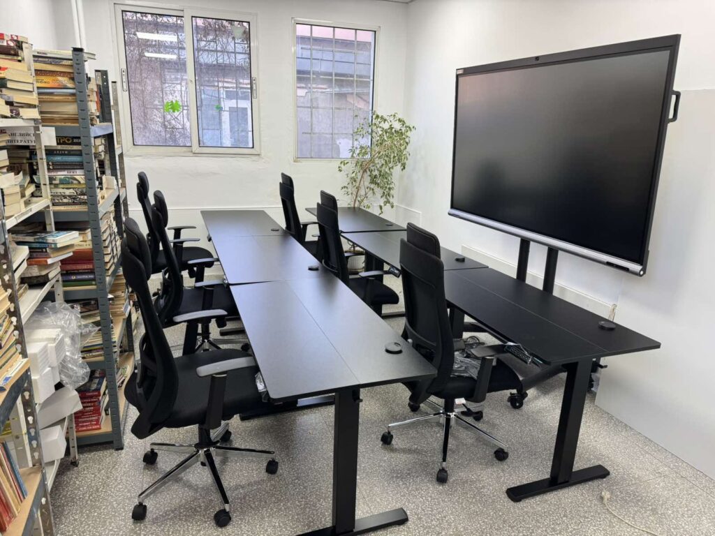 Нов дигитален клуб